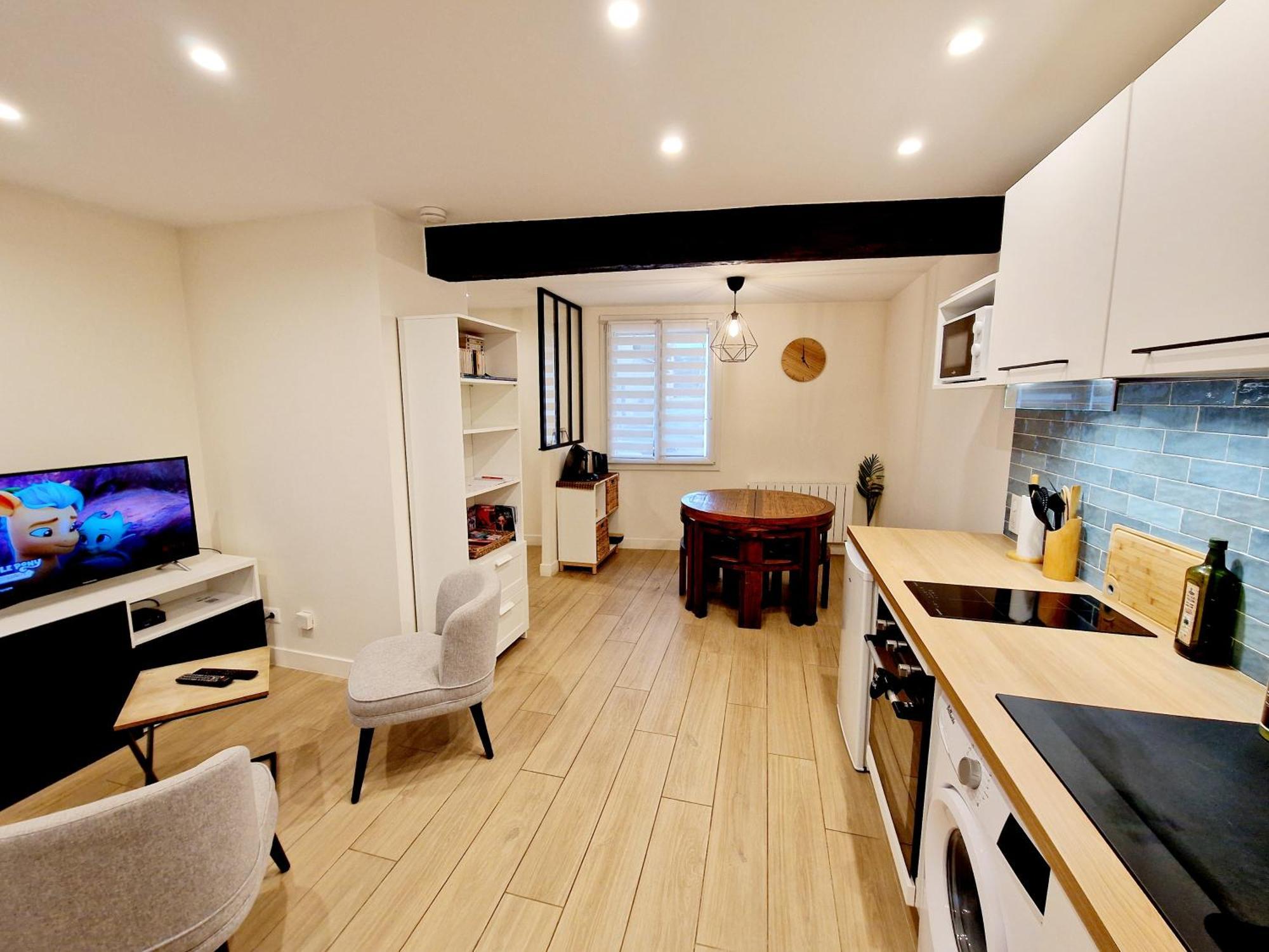 Studio Entierement Equipe Cailloux-sur-Fontaines Buitenkant foto